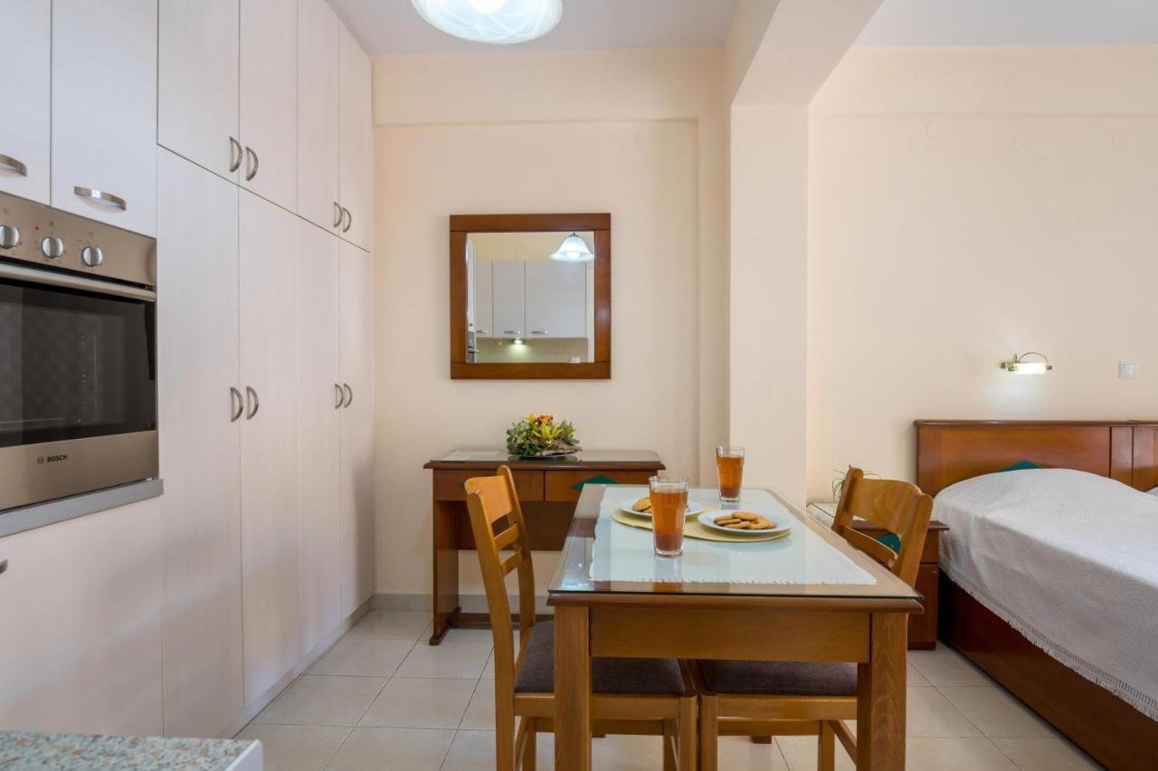 Rouchotas Apartments Argostolion Exterior foto